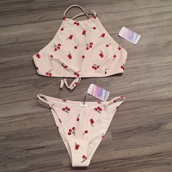 forever 21 swimsuits in store